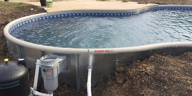It’s even possible to buy these pool-deck combos secondhand.