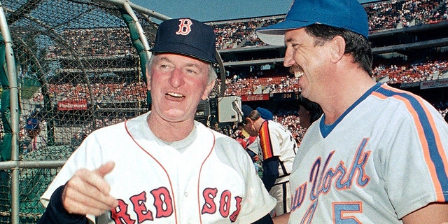 American League All-Star manager John McNamara, left, of the Boston Red Sox, chats with National League counterpart Davey Johnson, of the New York Mets, between workouts in preparation for the 1987 All-Star Game in iOakland, Calif., July 13, 1987. (Associated Press)<br>

