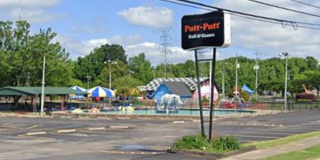 Issues began at Golf and Games Family Park in Memphis, Tenn., Saturday evening.