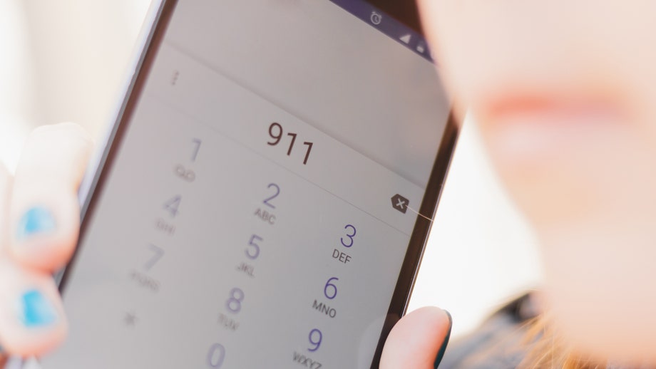Police report 911 emergency call service outages in multiple states