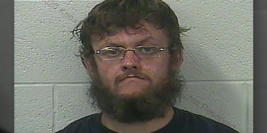 Kentucky man tries to sell 4-year-old for $2,500 at gas
station: police