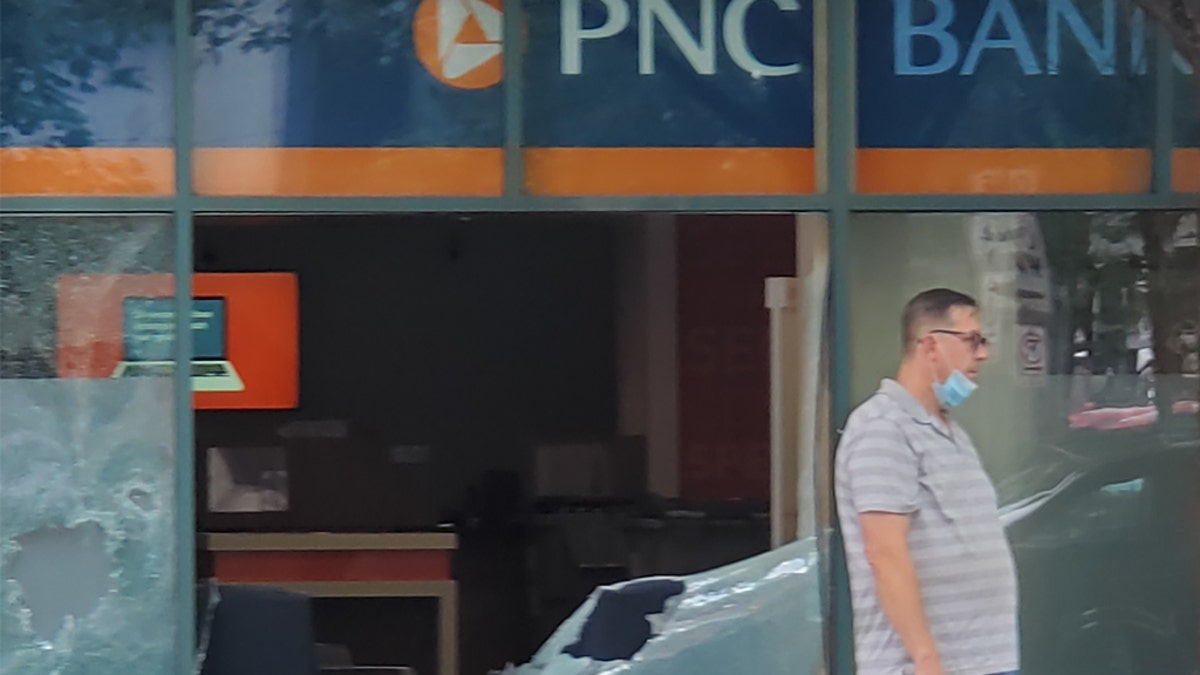 PNC bank exterior