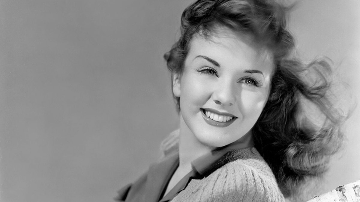 Vintage 1940s Movie Stars Nude - Why '30s child star Deanna Durbin suddenly left Hollywood fame behind:  Author | Fox News
