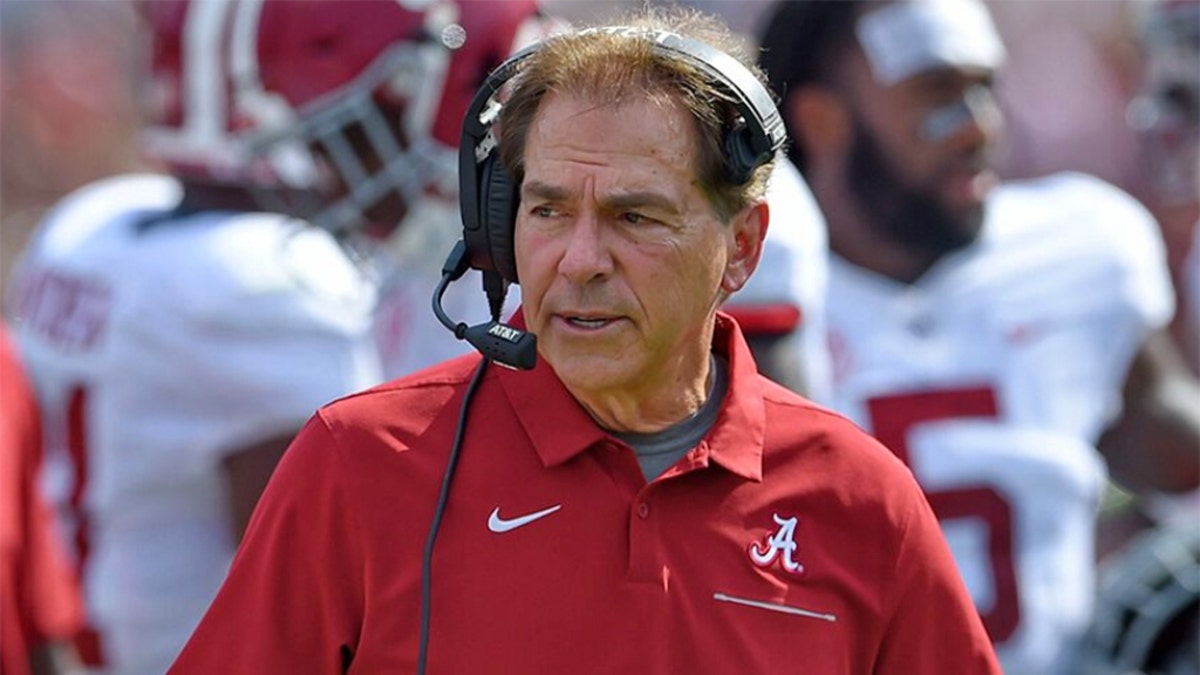 Nick Saban considering these 2 ex-NFL coaches for Alabama's offensive coordinator position: report | Fox News Nick Saban considering these 2 ex-NFL coaches for Alabama's offensive coordinator position: report | Fox News