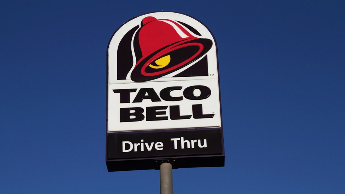 Taco Bell sign