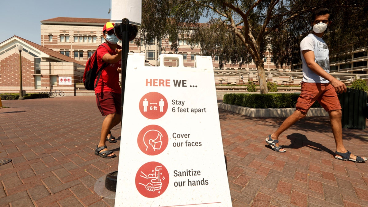 Students on the USC campus in Los Angeles on August 17, 2020.  (Genaro Molina / Los Angeles Times via Getty Images)