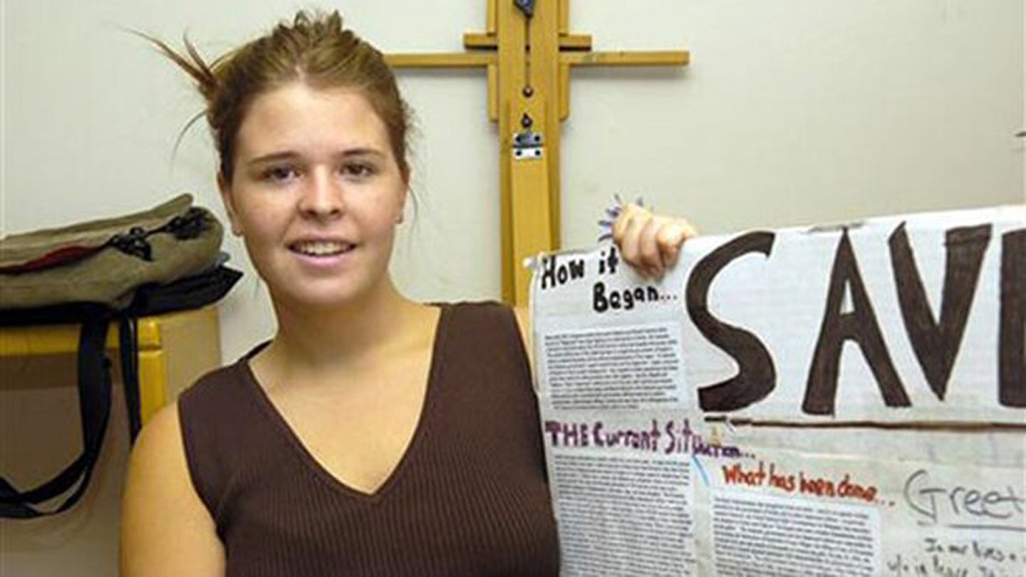 Kayla Mueller 1 AP