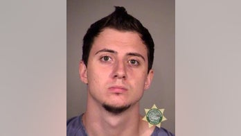 Feds arrest man accused of striking deputy US marshal in back, shoulder with wooden bat