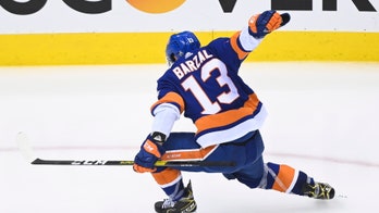 Islanders beat Capitals 2-1 in OT, take 3-0 lead in series