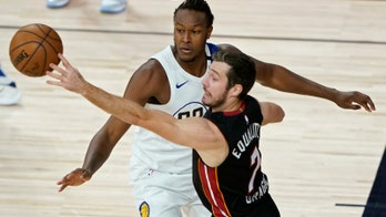 Dragic scores 23, 5th-seeded Heat sweep Pacers to advance