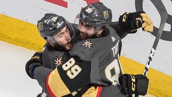 Golden Knights eliminate Blackhawks with 4-3 win in Game 5