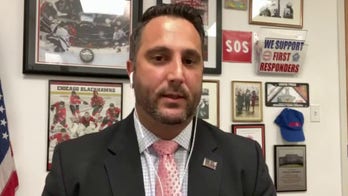 Chicago alderman calls on state's attorney Kim Foxx to resign: Looters and rioters were 'let go'