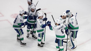 Canucks cruise to 5-2 win over Vegas, even series 1-1