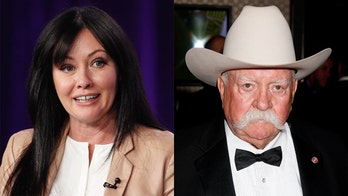Shannen Doherty posts heartfelt Wilford Brimley tribute: 'He taught me a lot'