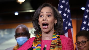 DNC Convention speakers: What to know about Lisa Blunt Rochester