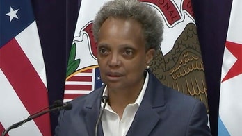 Chicago Mayor Lightfoot pushes back against question about rioters being encouraged by 'lack of consequences'