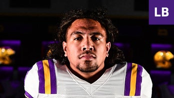 LSU players on new helmet face shields: 'I can’t f—king breathe under this thing'