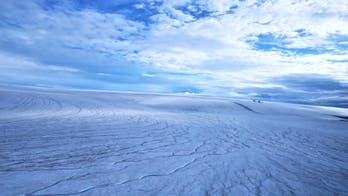 Ancient Mars may have been covered in ice, not water, study suggests