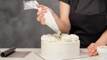 Wedding cake decorator seemingly mishears request, creates hilarious message instead