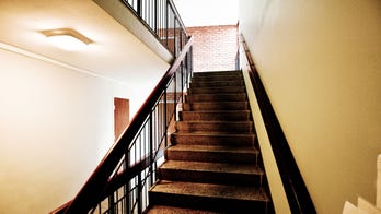 Real estate listing showing bed in odd and dangerous location shocks social media users