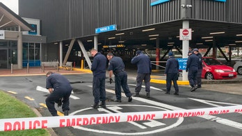 New Zealand suspects armed with 7 pipe bombs fail to blast open ATM