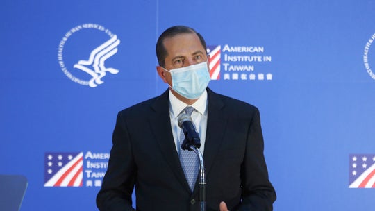 In Taiwan visit, Azar accuses China of 'hobbling' coronavirus response