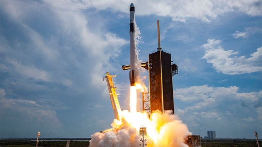 SpaceX delays launch of 143 satellites on single rocket