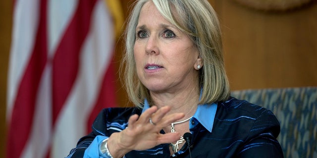 Le gouverneur du Nouveau-Mexique, Michelle Lujan Grisham.  (Presse associée)