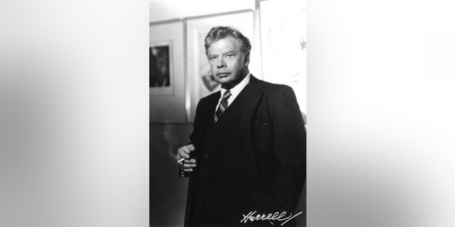 Allan Rich aided in getting Hollywood photographer George Hurrell rediscovered and Hurrell would reward rich with one of the actor’s most recognized portraits.