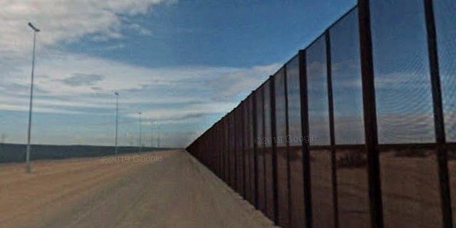 Border Road south of Yuma, in the limit with San Luis Rio Colorado town in Mexico