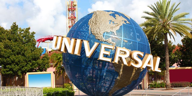 Universal Studios and Disney World recently announced significant discounts for Florida residents.