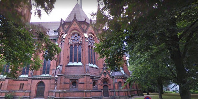 The University of Fine Arts in Hamburg said it’s going to give three people $1,900 "idleness grants.” (Google)