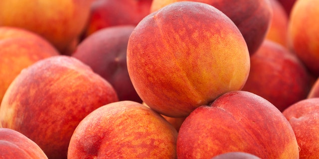 A salmonella outbreak linked to peaches has been reported across nine states and two provinces in Canada, officials say. (iStock)
