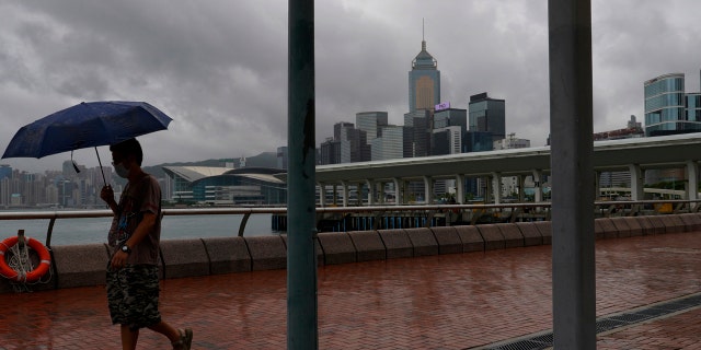 Typhoon Higos weakened to a strong topical storm after making landfall in Zhuhai city on Wednesday morning on China's southern coast.
