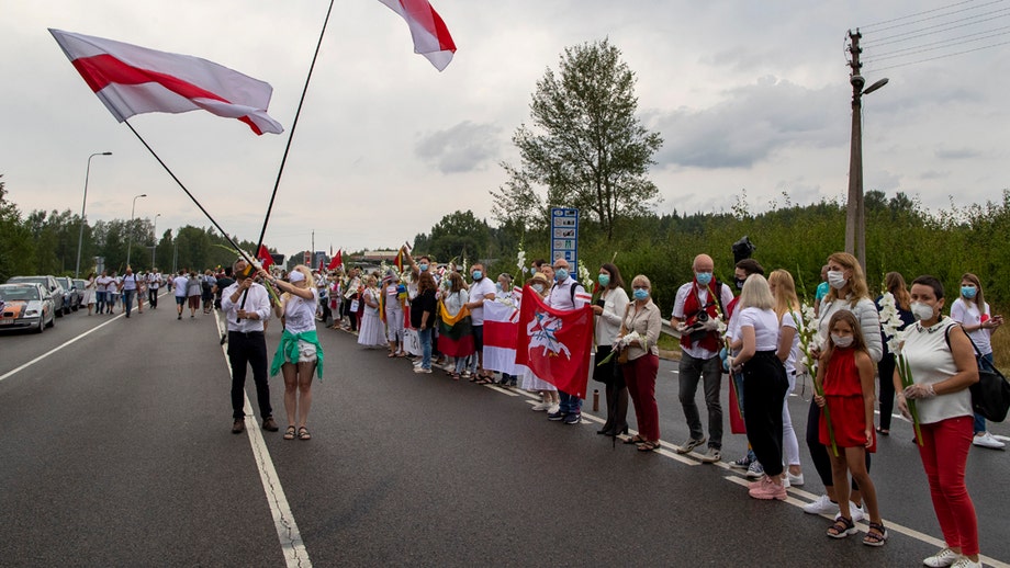 Belarusian student protesters targeted by masked men