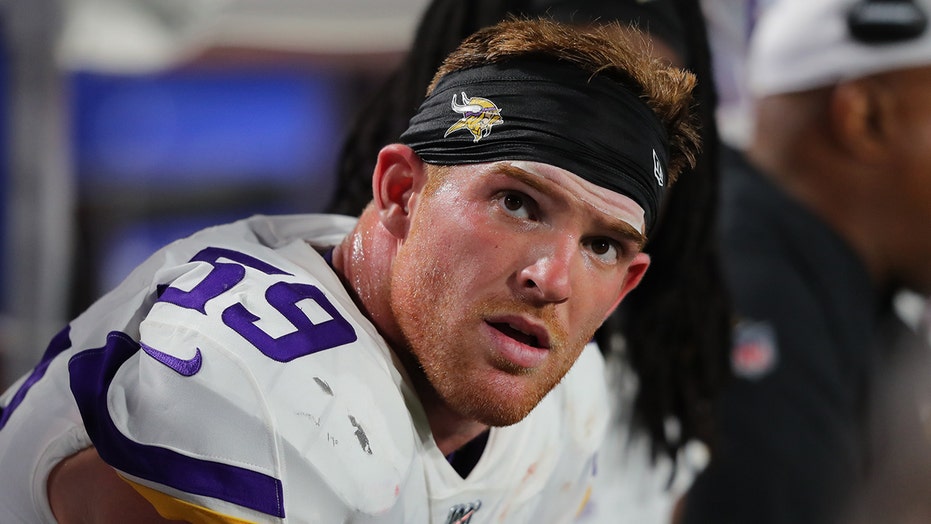 Vikings’ Cameron Smith, 24, retires from NFL after missing 2020 season recovering from heart surgery