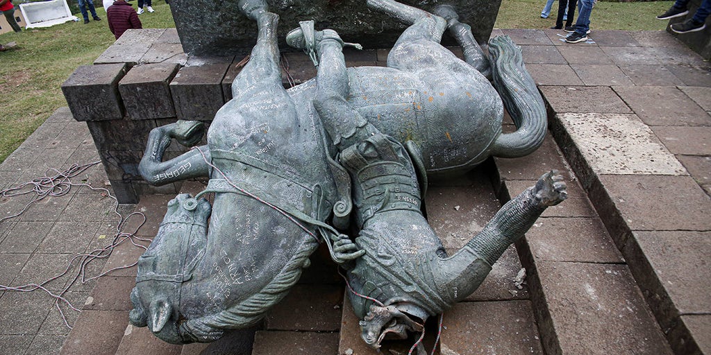 In São Paulo, protestors set statue of notorious explorer ablaze; Manuel de Borba  Gato was known for the hunting, genocide and rape of blacks and Indians -  Black Brazil Today