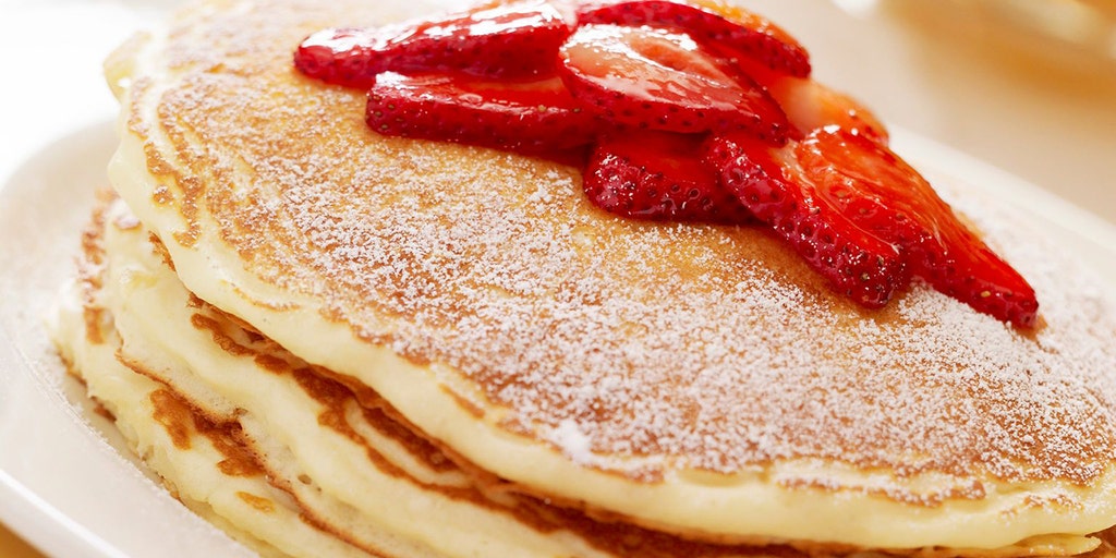 How To Make Perfect Fluffy Pancakes Super Easy Recipe It S Always Autumn