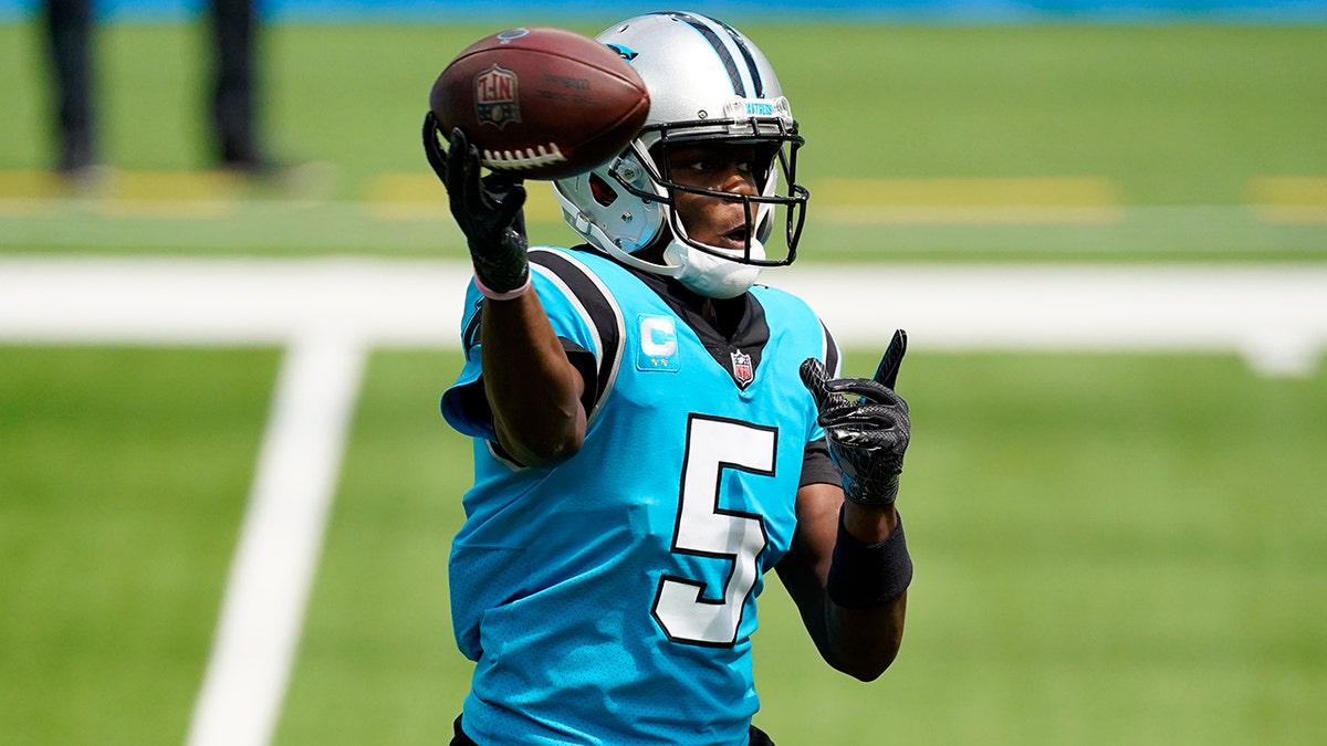 Carolina Panthers quarterback Teddy Bridgewater (5) throws against the Los Angeles Chargers during the first half of an NFL football game Sunday, Sept. 27, 2020, in Inglewood, Calif. (AP Photo/Ashley Landis)