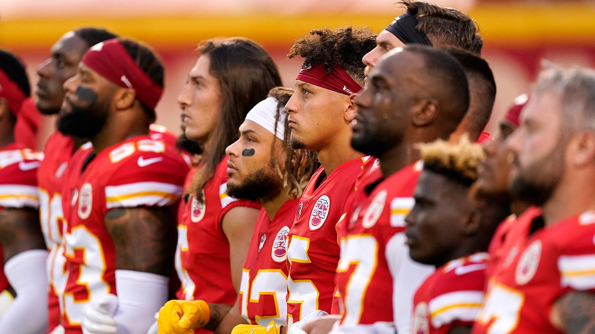 Chiefs take field for the national anthem, 'Lift Every Voice and Sing';  Texans stay in locker room