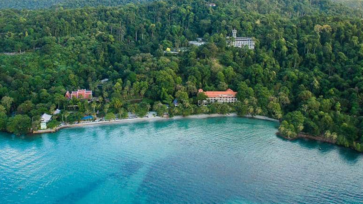 The resort had accused the Tripadvisor user of posting slanderous reviews.