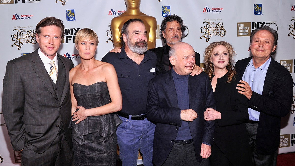 The cast of 'The Princess Bride' will reunite for a script reading.