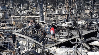 Oregon wildfire under criminal arson investigation, police say