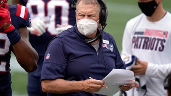 Belichick reaches milestone as Patriots top Raiders 36-20
