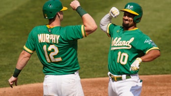 A's hold off Abreu, White Sox 5-3, force series to Game 3