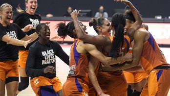 Peddy makes buzzer-beating 3, Mercury oust defending champs