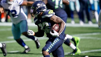 Seahawks' Pete Carroll on play that hurt Chris Carson: 'I was really pissed about that'