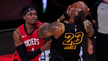 Rockets' Danuel House Jr. under scrutiny for allegedly having coronavirus testing official in hotel room: reports