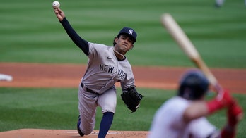 Red Sox finally snap skid vs Yankees, who clinch spot anyway