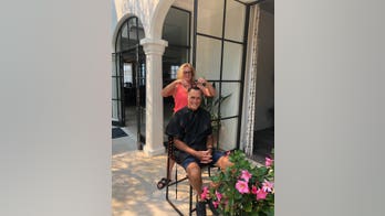 Romney tweets home haircut pic, quips 'better salon than Pelosi's'